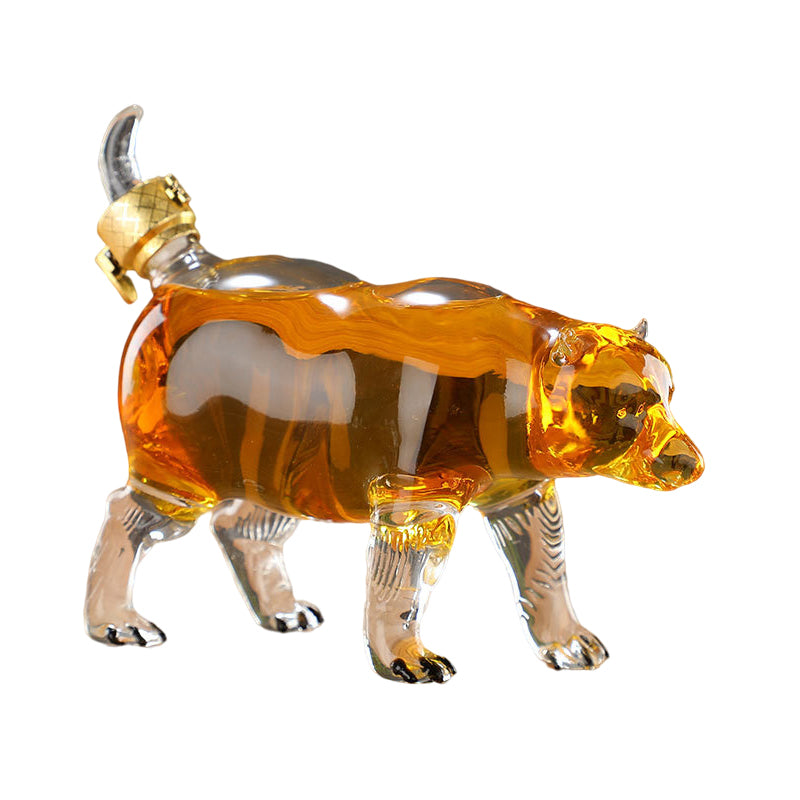 Exquisite Animal-Inspired Decanters - Elevate Your Whisky Experience