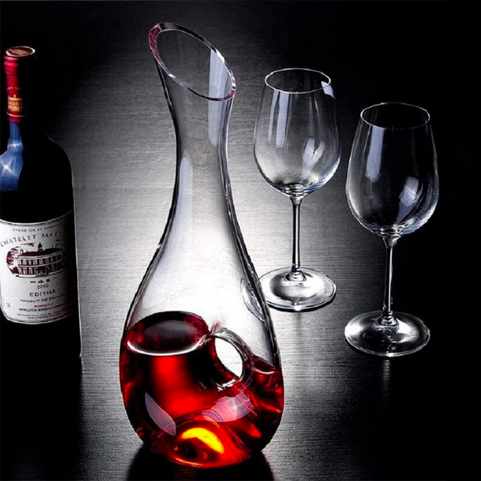 Vertical Red Wine Decanter Snail Shaped, Wine Carafe